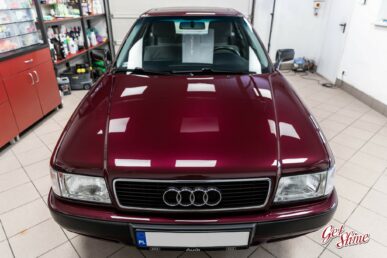 Audi 80 B4 Rubinrot po korekcie lakieru i powłoce ceramicznej w Rzeszowie